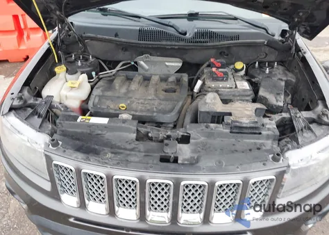 2014 Jeep Compass Limited z USA, uszkodzony, nr VIN 1C4NJCCB5ED870389